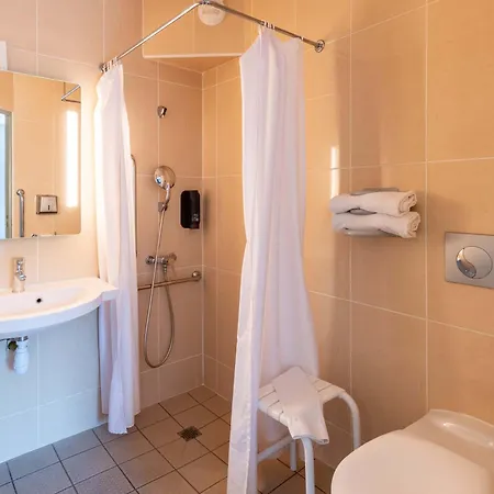 Montélimar Nord Hotel 2*