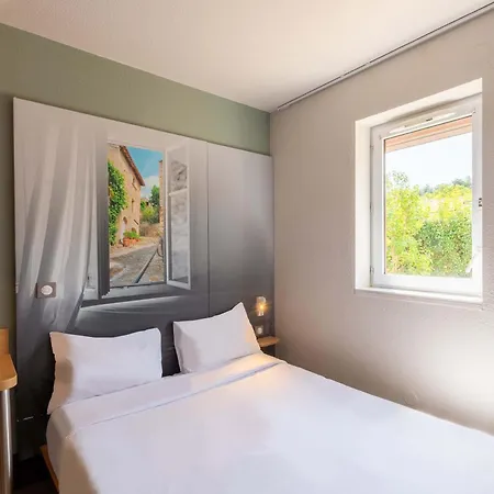 Hotel Montelimar Nord Les Tourrettes