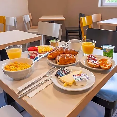 Hotel Montélimar Nord 2*